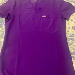 Catrina one pocket scrub top V-neck